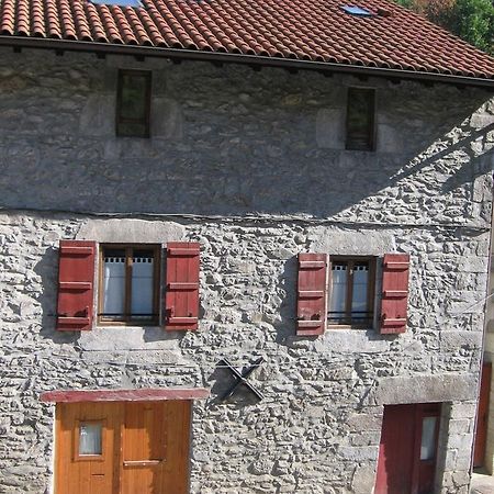 ليساكا Larraenea Bed And Breakfast المظهر الخارجي الصورة
