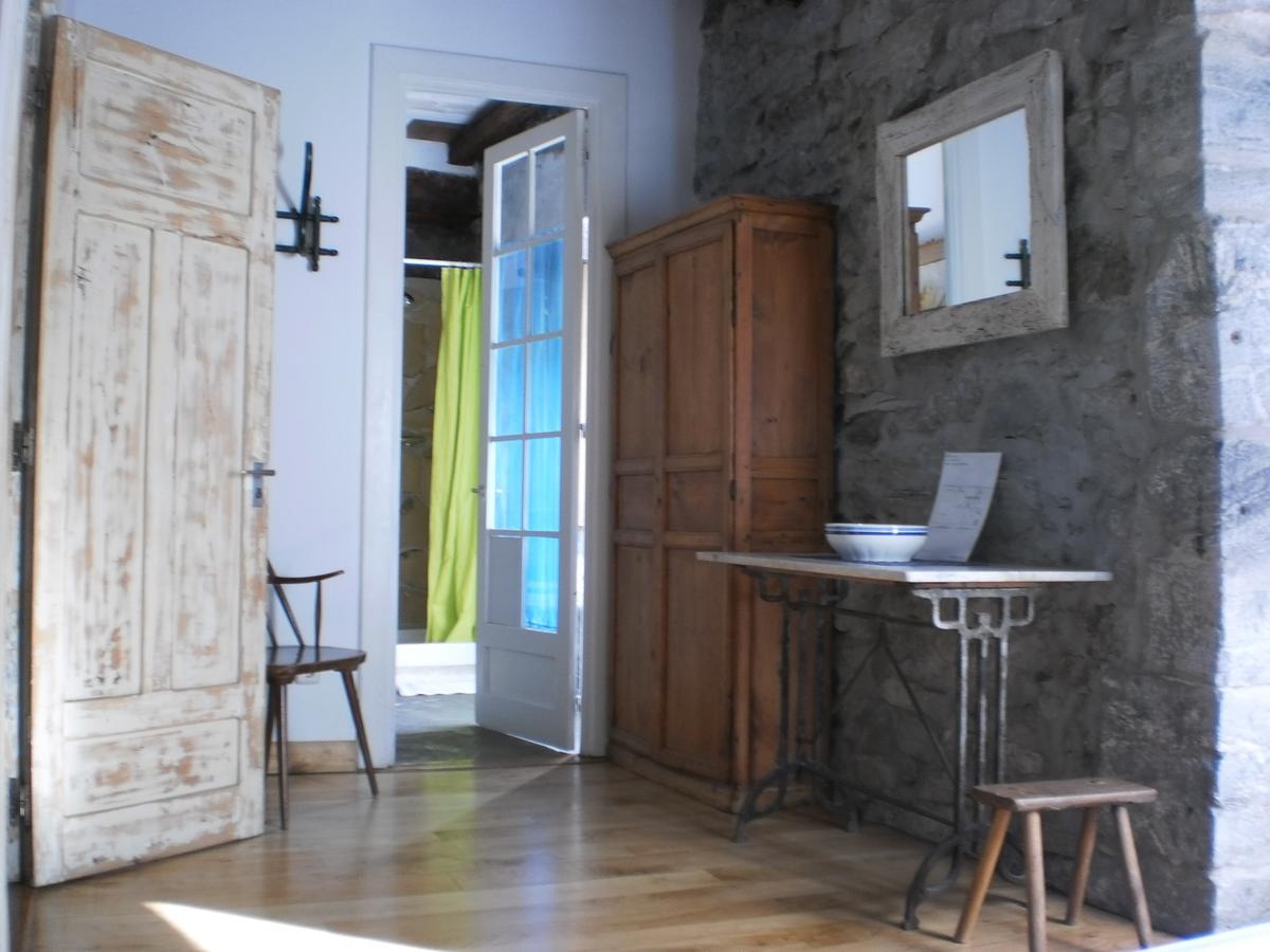 ليساكا Larraenea Bed And Breakfast المظهر الخارجي الصورة