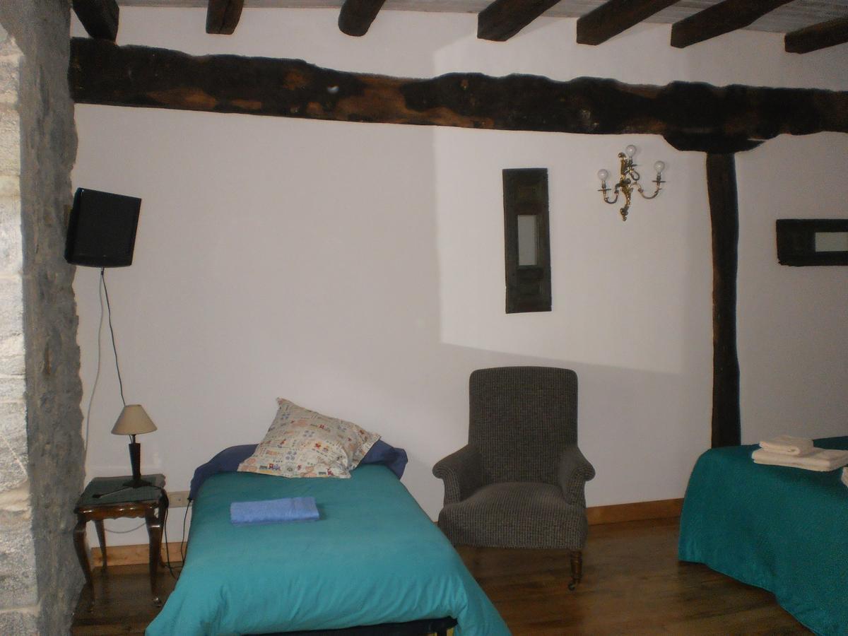 ليساكا Larraenea Bed And Breakfast المظهر الخارجي الصورة