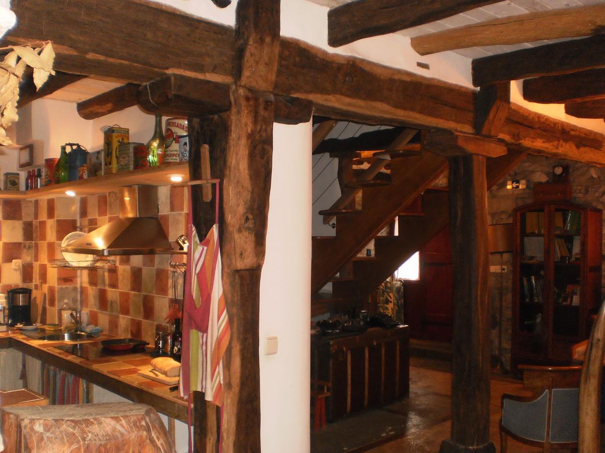 ليساكا Larraenea Bed And Breakfast المظهر الخارجي الصورة