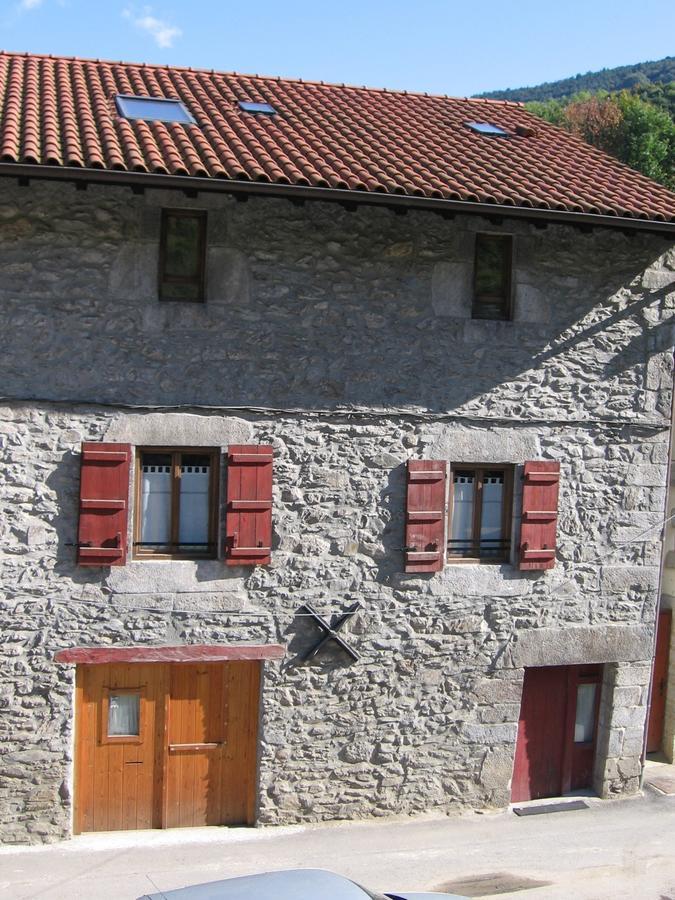 ليساكا Larraenea Bed And Breakfast المظهر الخارجي الصورة